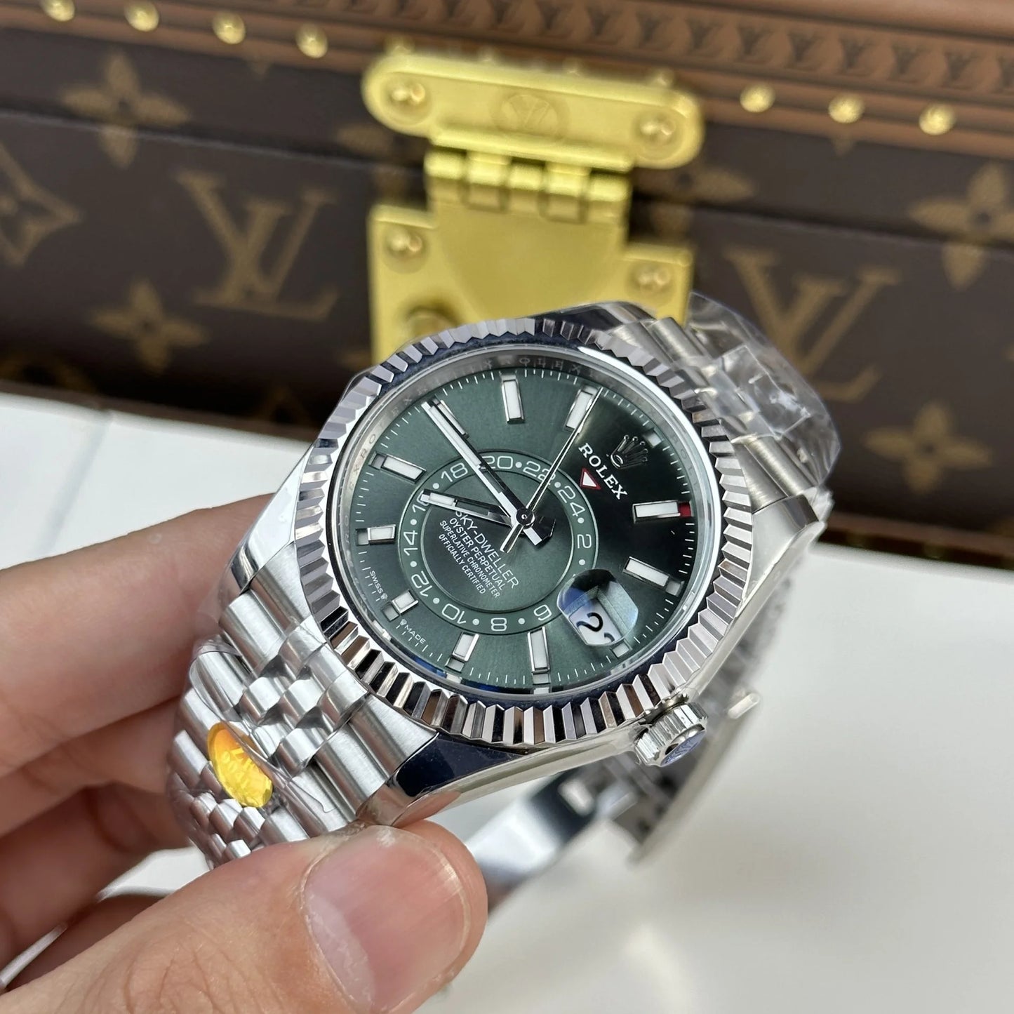 Superclone Rolex Sky-Dweller 42 mm Mint green Dial 336934 Jubilee